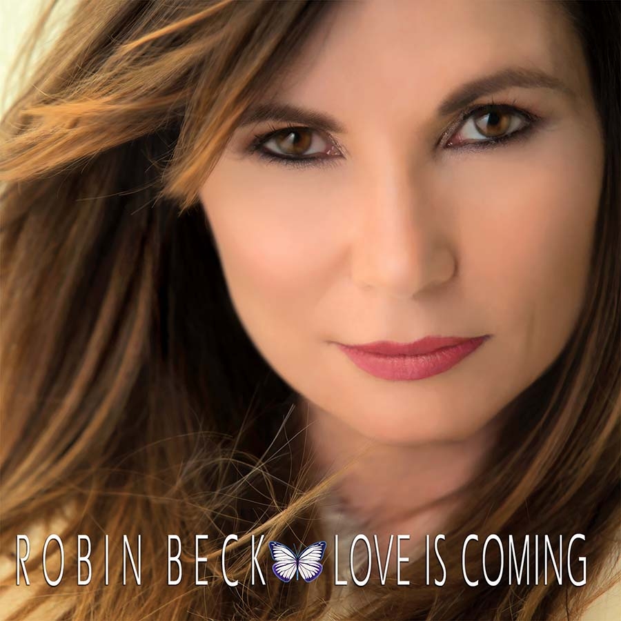 Robin Beck – Love is Coming – recensione