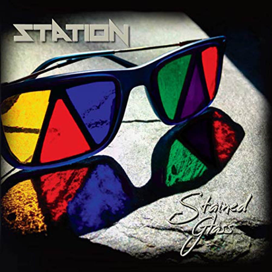 STATION – STAINED GLASS – recensione